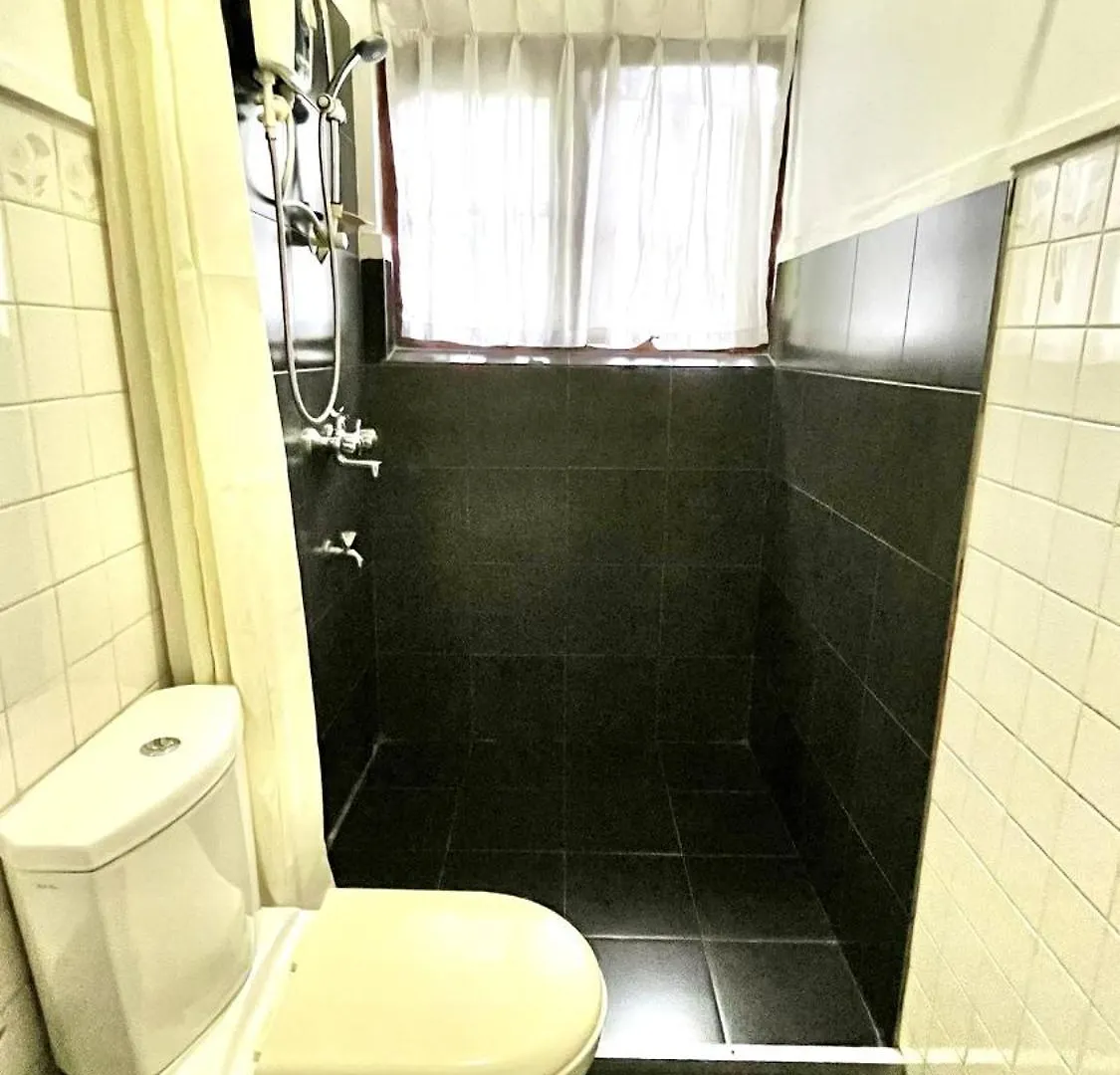 Hotel Pearl House Kandy